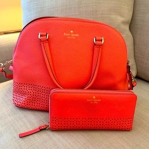 Kate spade satchel style handbag w/matching wallet